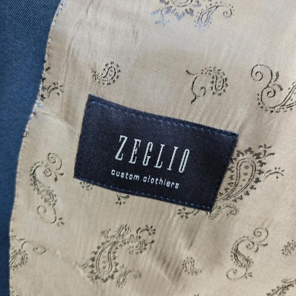 Zeglio 50 Mens Black 2 Piece Suit Jacket and Vest Gold Paisley Lining